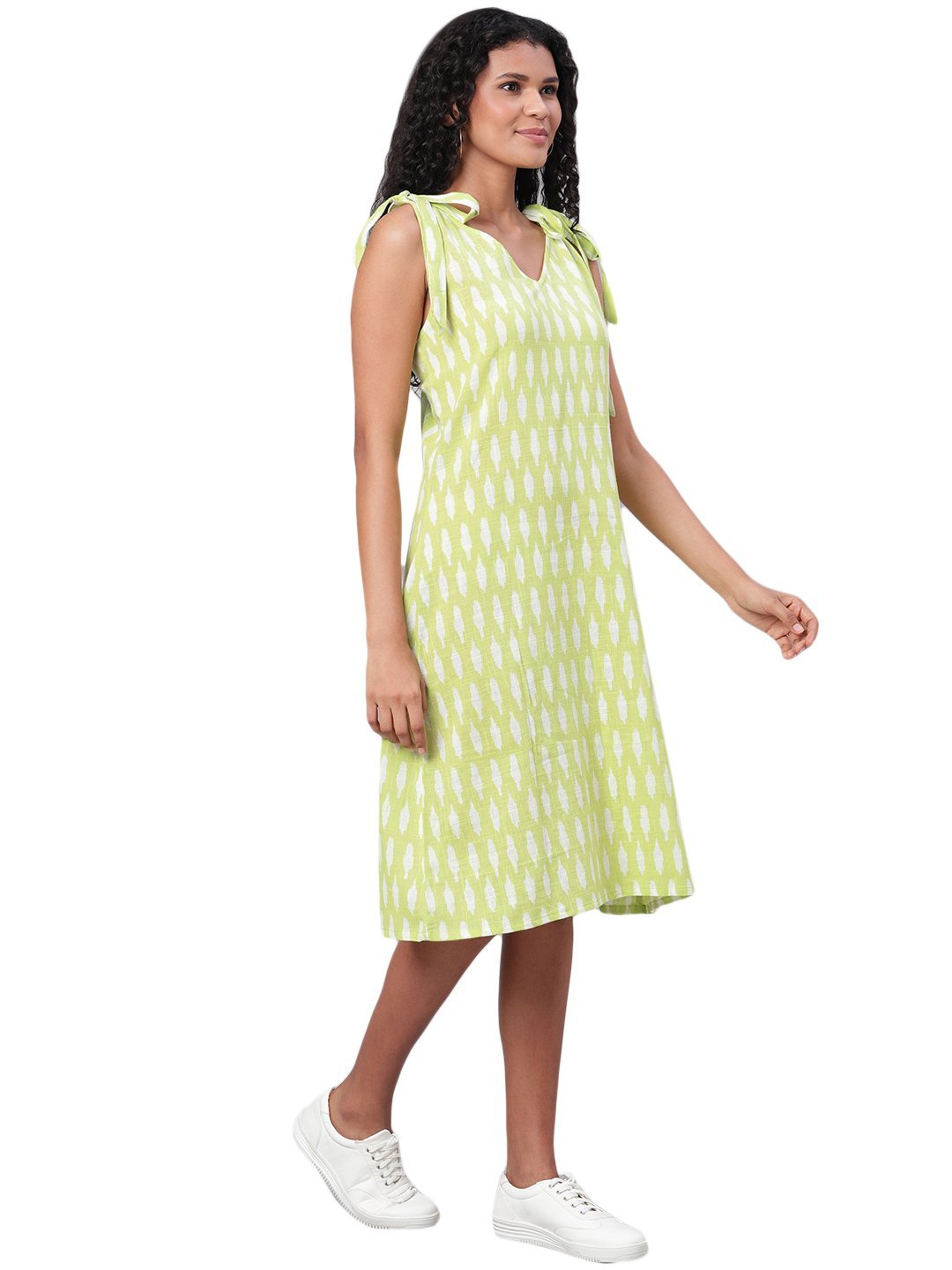 Women's Green Printed Sleeveless Cotton Slub V Neck Casual Dress - Vartalaap